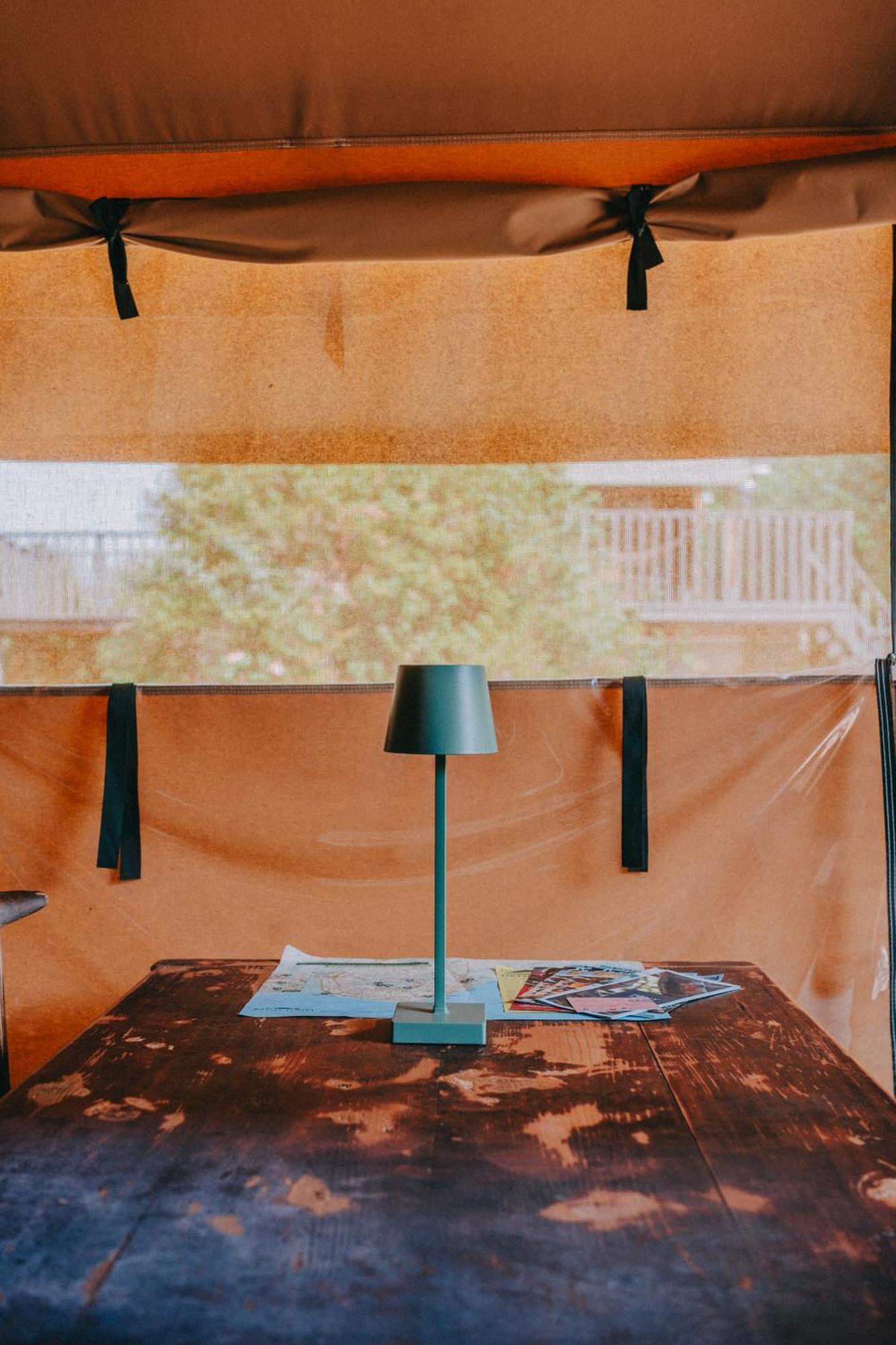 Rendes Glamping Hotell Balatonrendes Exteriör bild